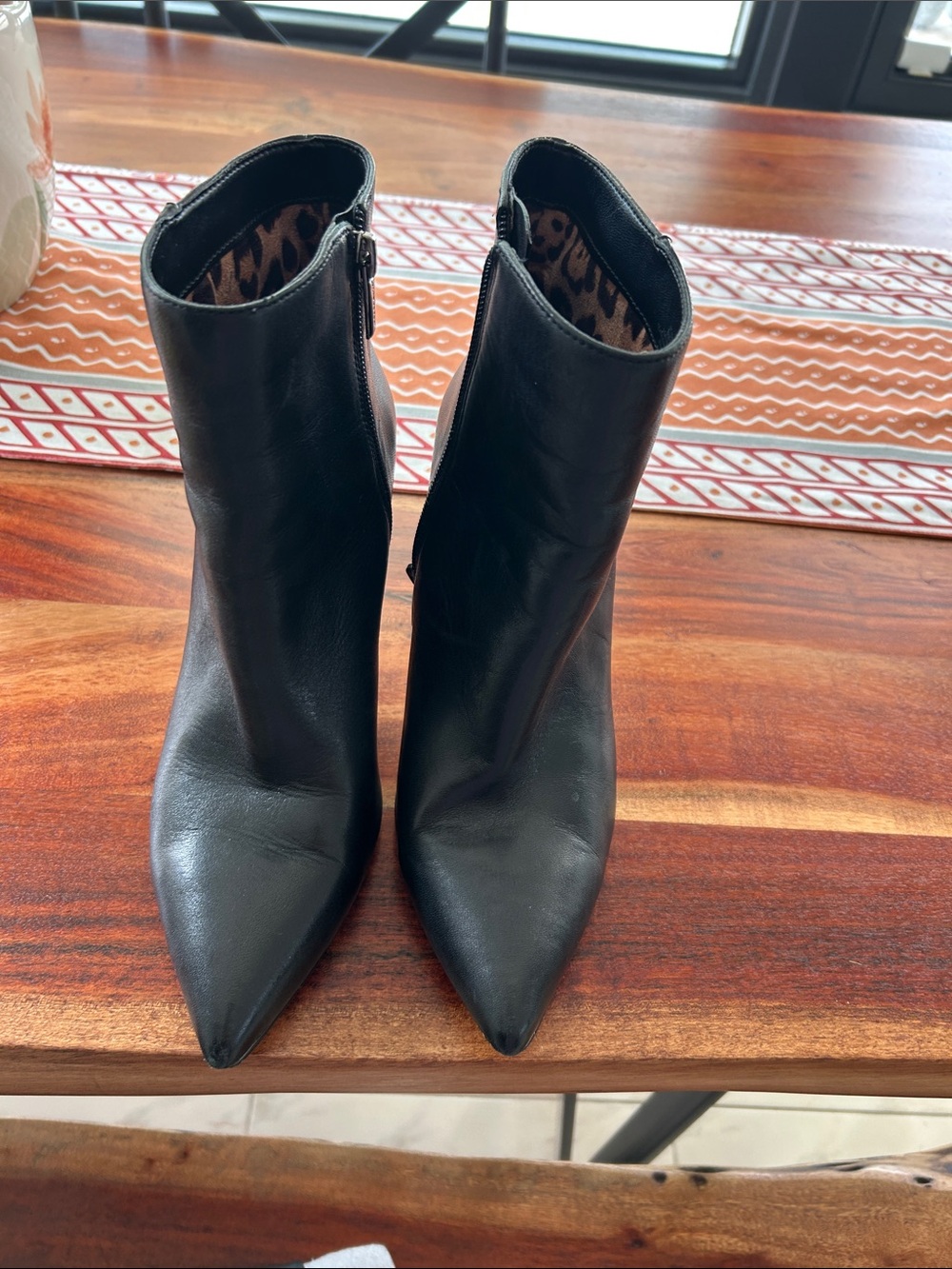 Vince Camuto Black Pointed Toe Leather Ankle Boots